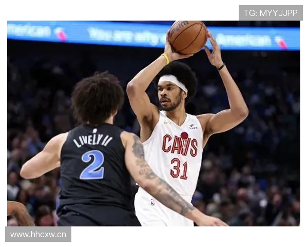 骑士队球员挥棒日活动精彩瞬间与球迷共享欢乐时光